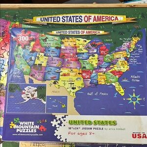 💟🧩 300 large piece White Mountain “United States”. Great family fun! Complete.